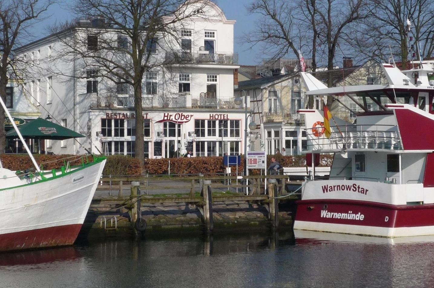 Doppelzimmer Theke, Direkt Am Alten Strom Apartment Rostock