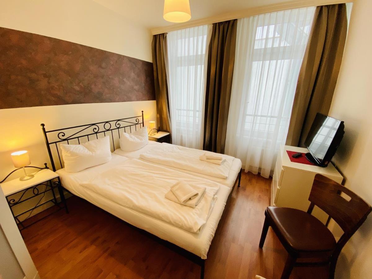 Apartment Doppelzimmer Theke, Direkt Am Alten Strom